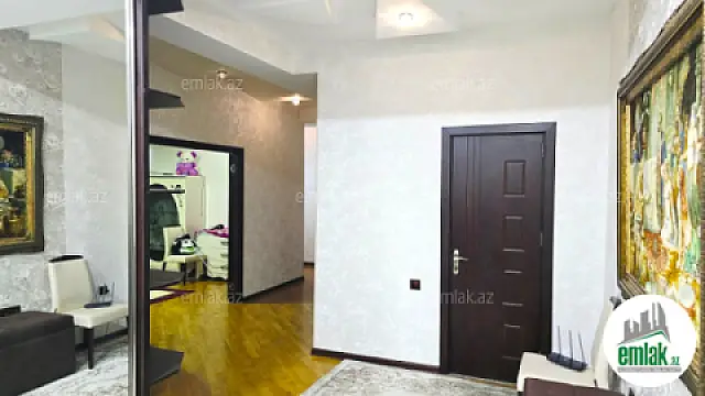 Satılır 3 otaqlı yeni tikili 145 m²