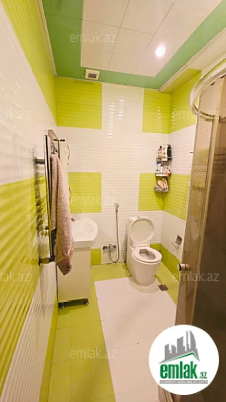 Satılır 3 otaqlı yeni tikili 145 m²