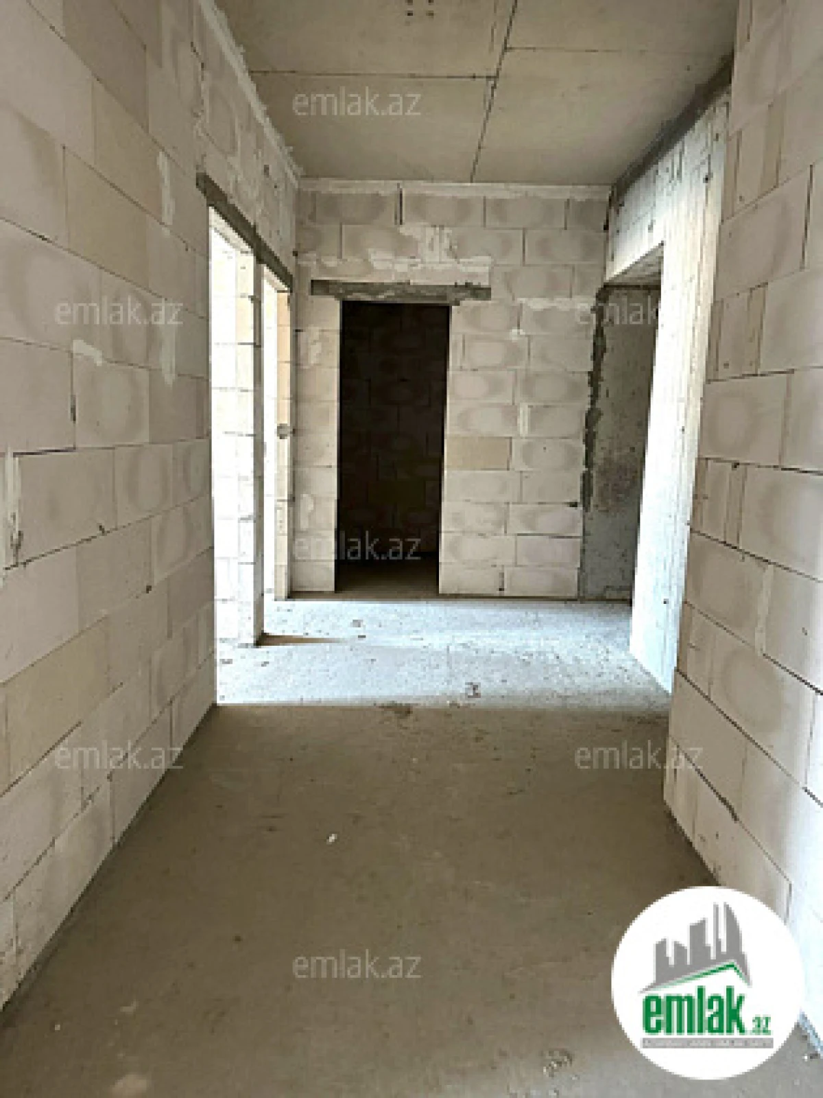 Satılır 2 otaqlı yeni tikili 110 m²