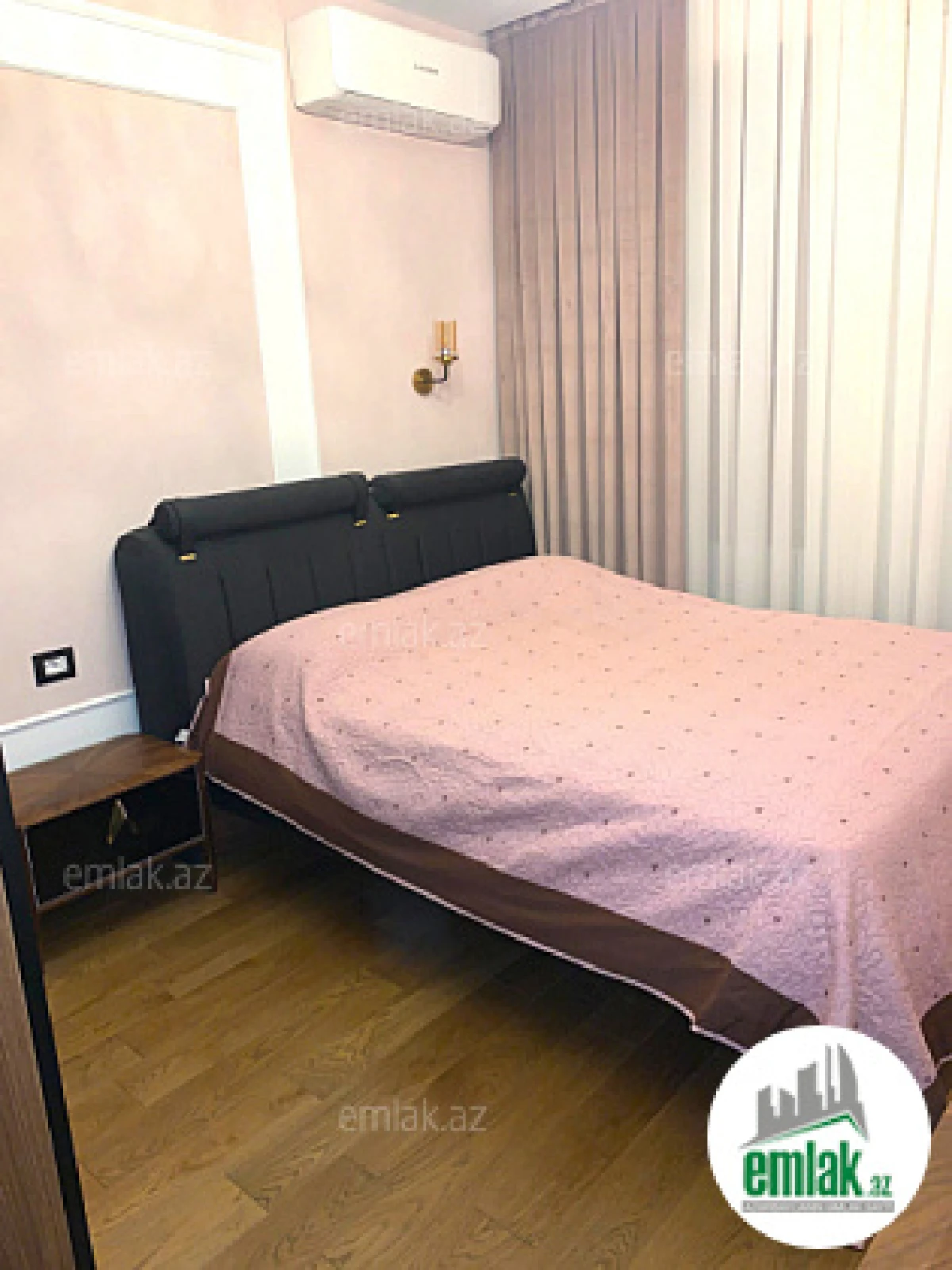 Satılır 3 otaqlı yeni tikili 105 m²