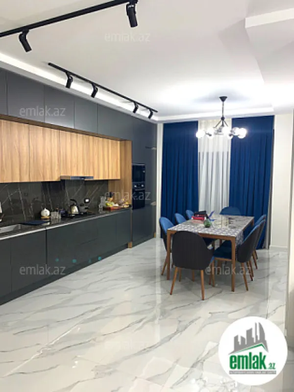 Satılır 3 otaqlı yeni tikili 105 m²