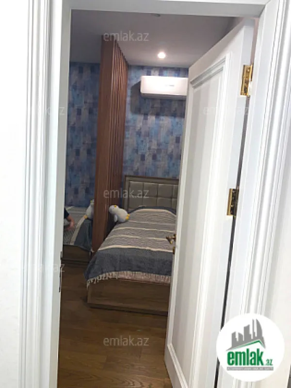 Satılır 3 otaqlı yeni tikili 105 m²