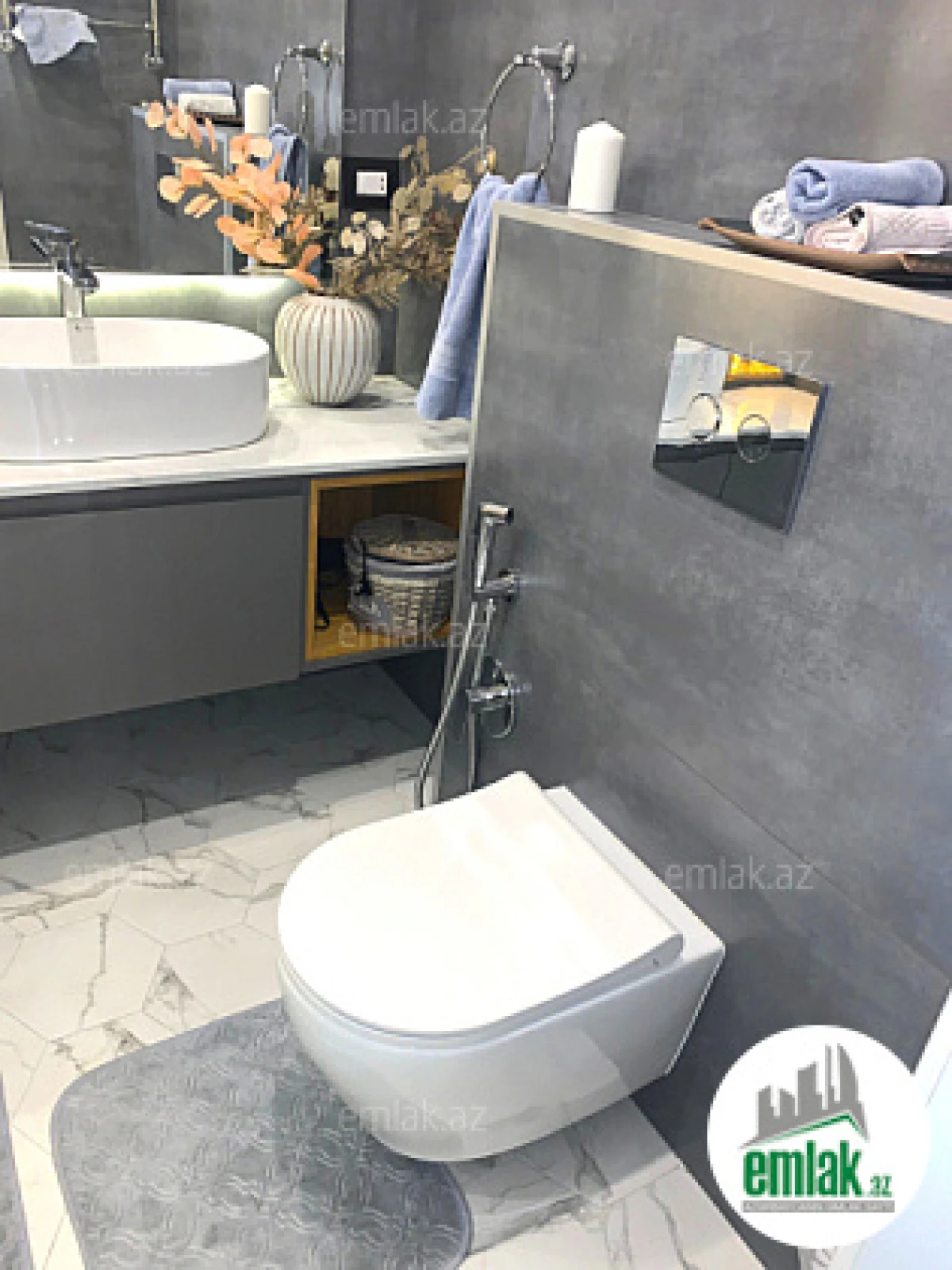 Satılır 3 otaqlı yeni tikili 105 m²