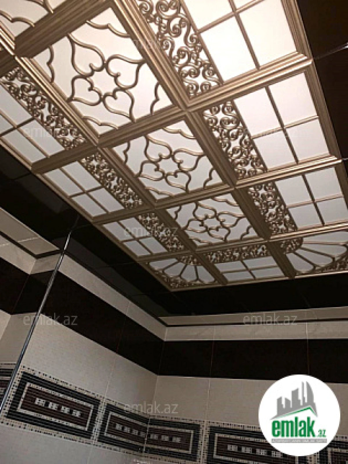 Satılır 4 otaqlı yeni tikili 250 m²