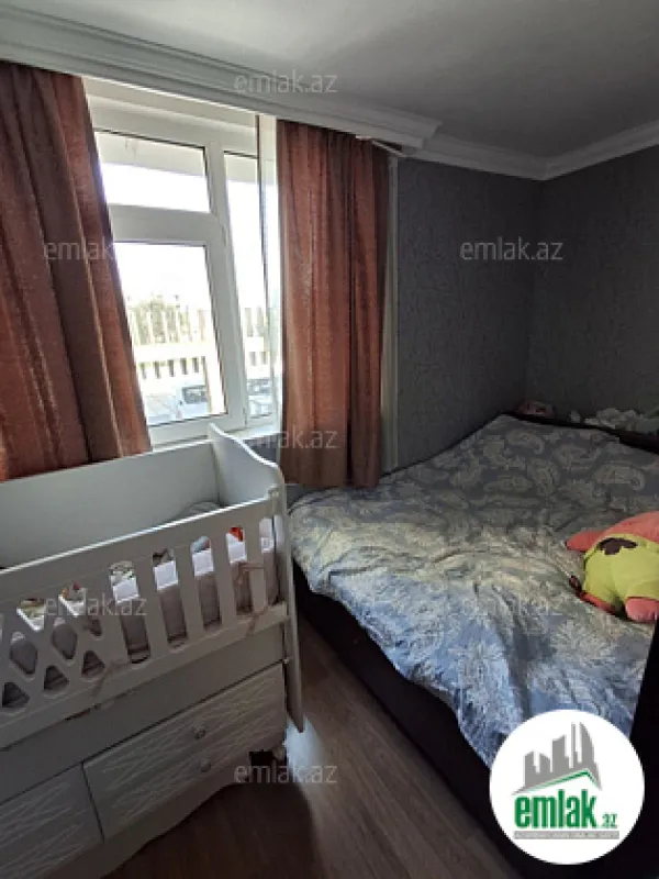 Satılır 3 otaqlı köhnə tikili 50 m²
