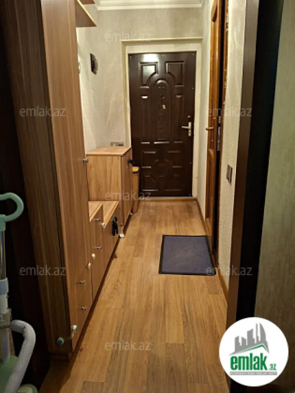 Satılır 3 otaqlı köhnə tikili 50 m²