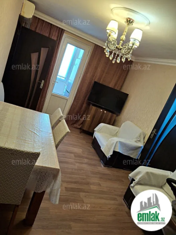 Satılır 3 otaqlı köhnə tikili 50 m²