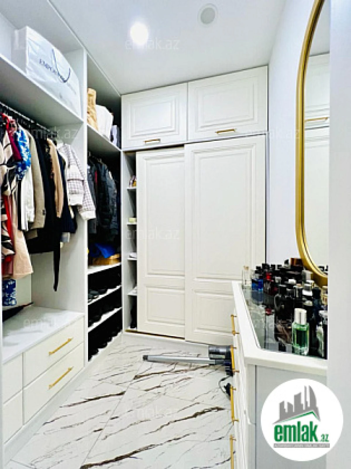 Satılır 4 otaqlı yeni tikili 143 m²