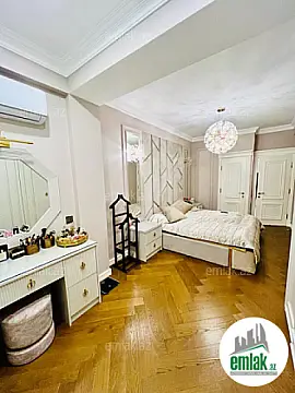 Satılır 4 otaqlı yeni tikili 143 m²