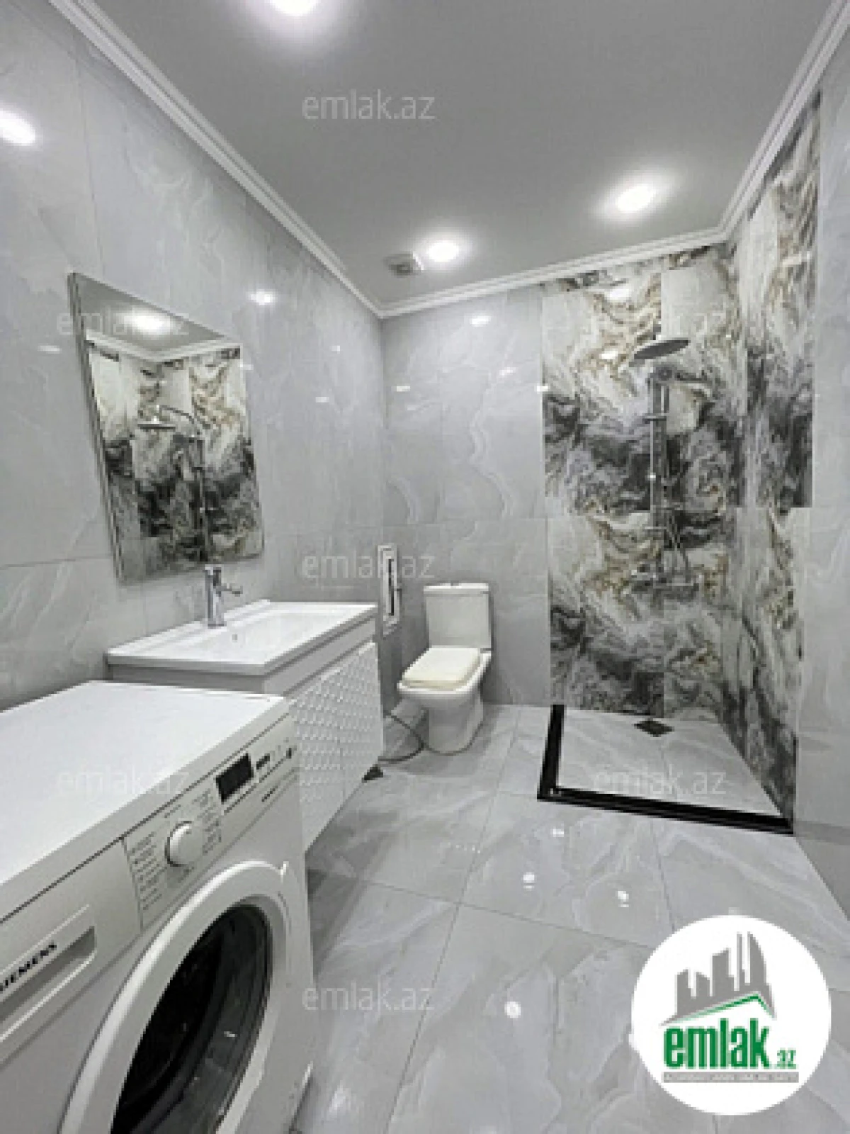 Satılır 2 otaqlı yeni tikili 67 m²