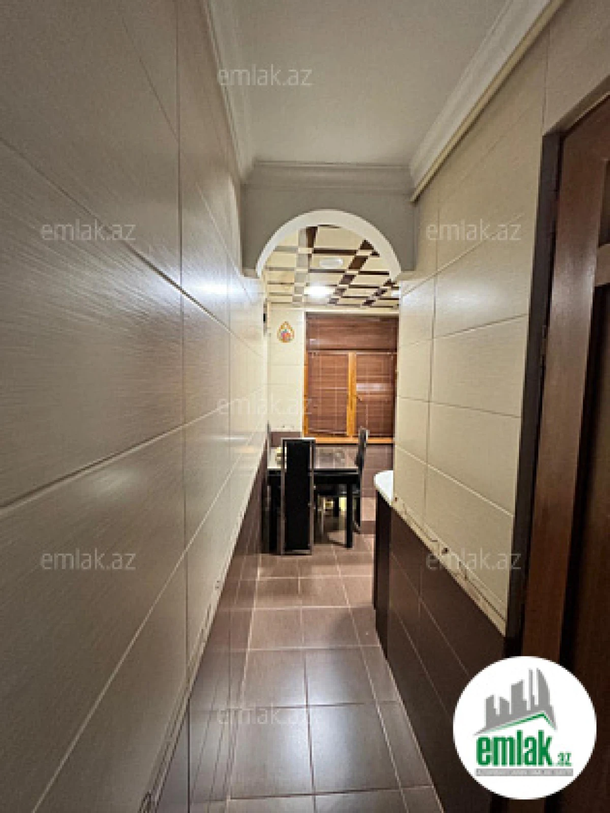 Satılır 3 otaqlı köhnə tikili 60 m²