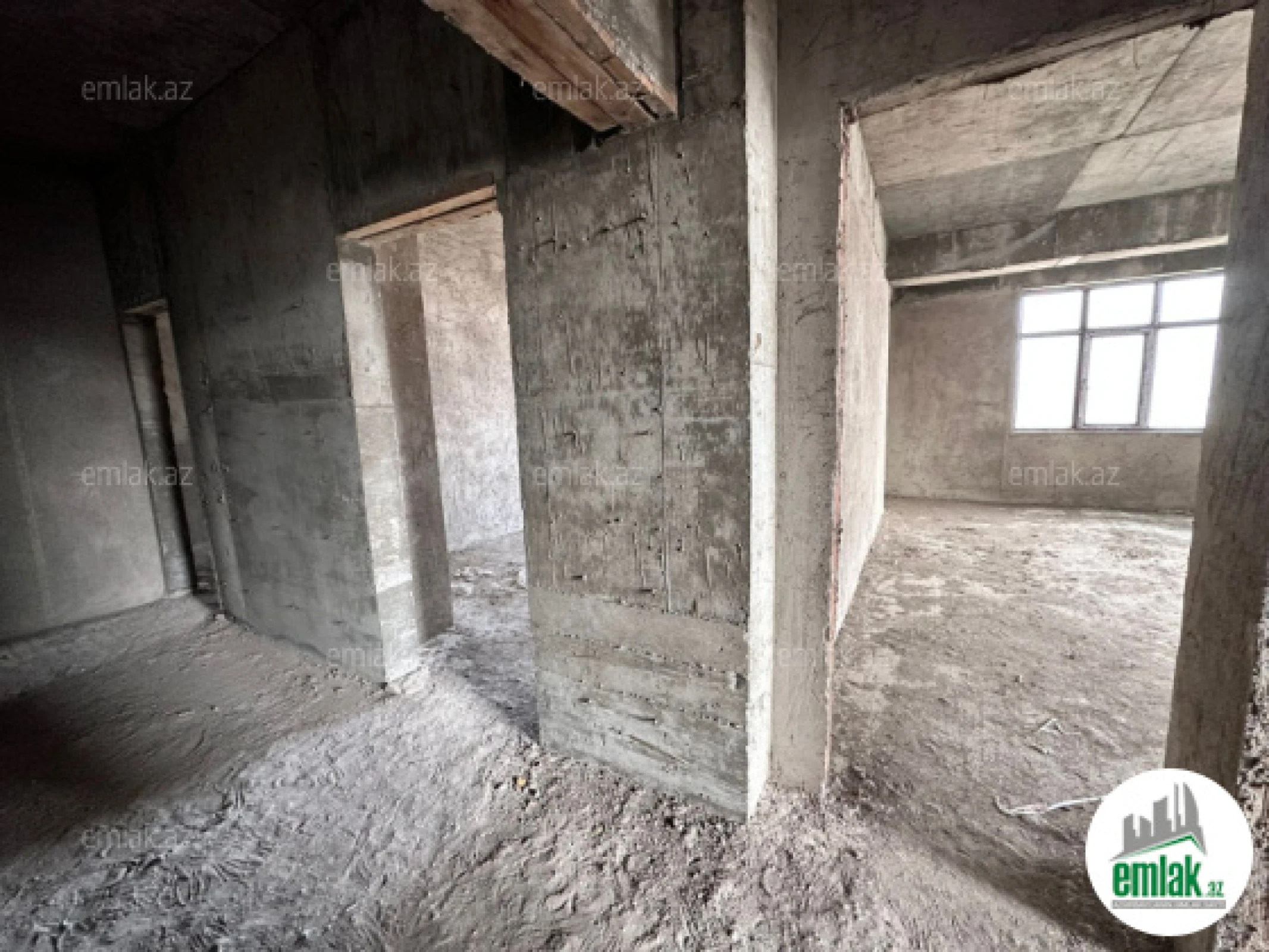 Satılır 4 otaqlı yeni tikili 185 m²