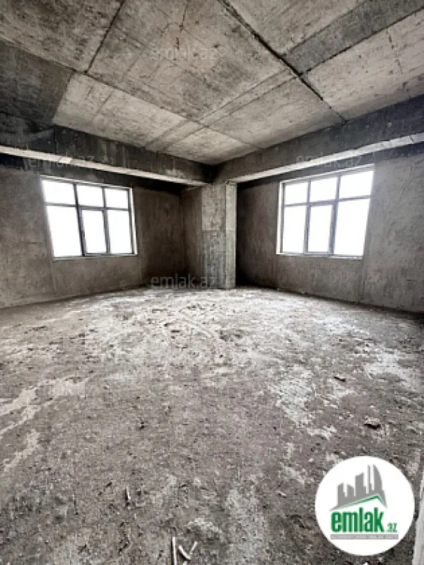 Satılır 4 otaqlı yeni tikili 185 m²