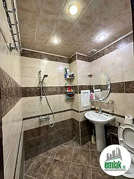 Satılır 2 otaqlı köhnə tikili 60 m²