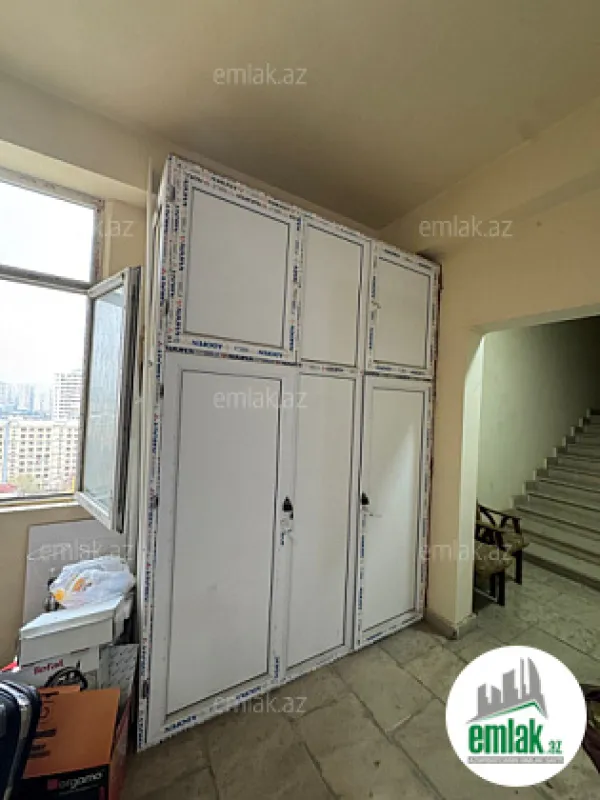 Satılır 3 otaqlı yeni tikili 150 m²