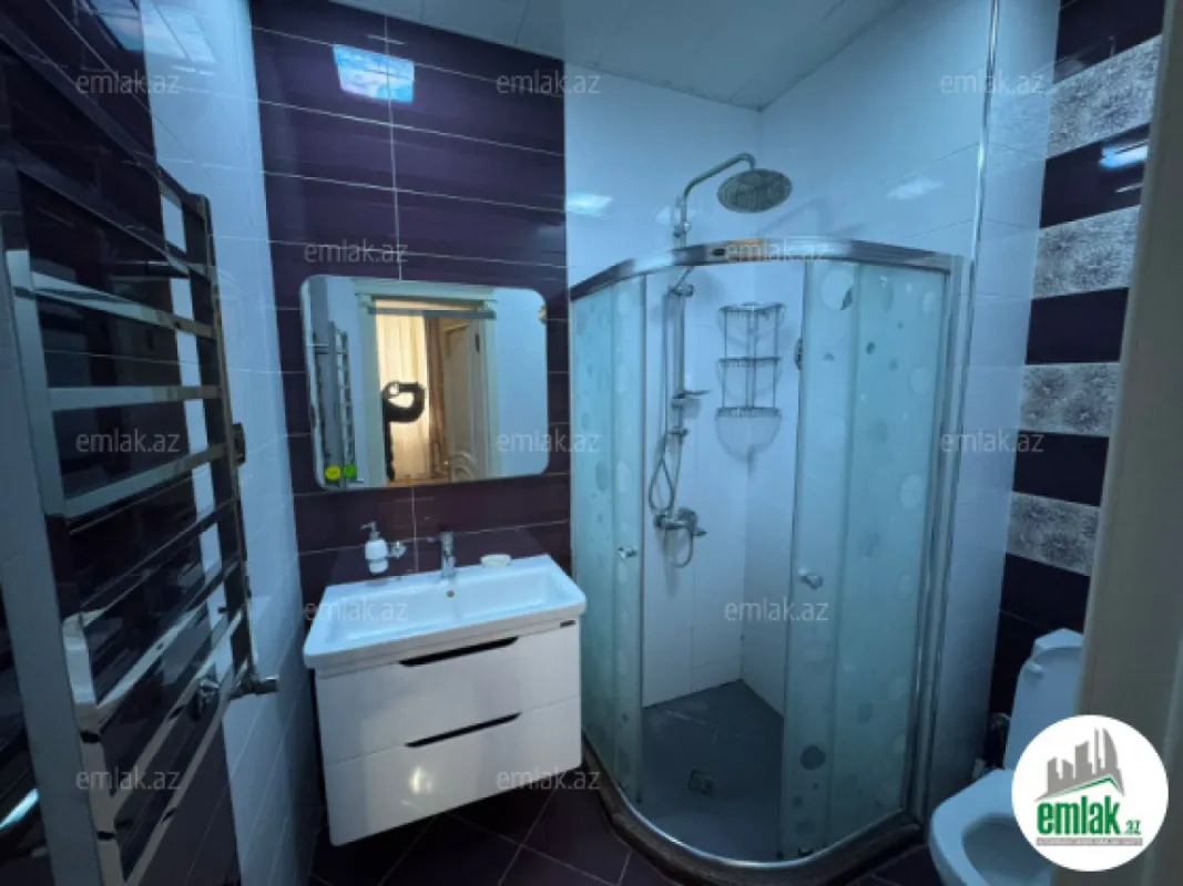 Satılır 3 otaqlı yeni tikili 150 m²