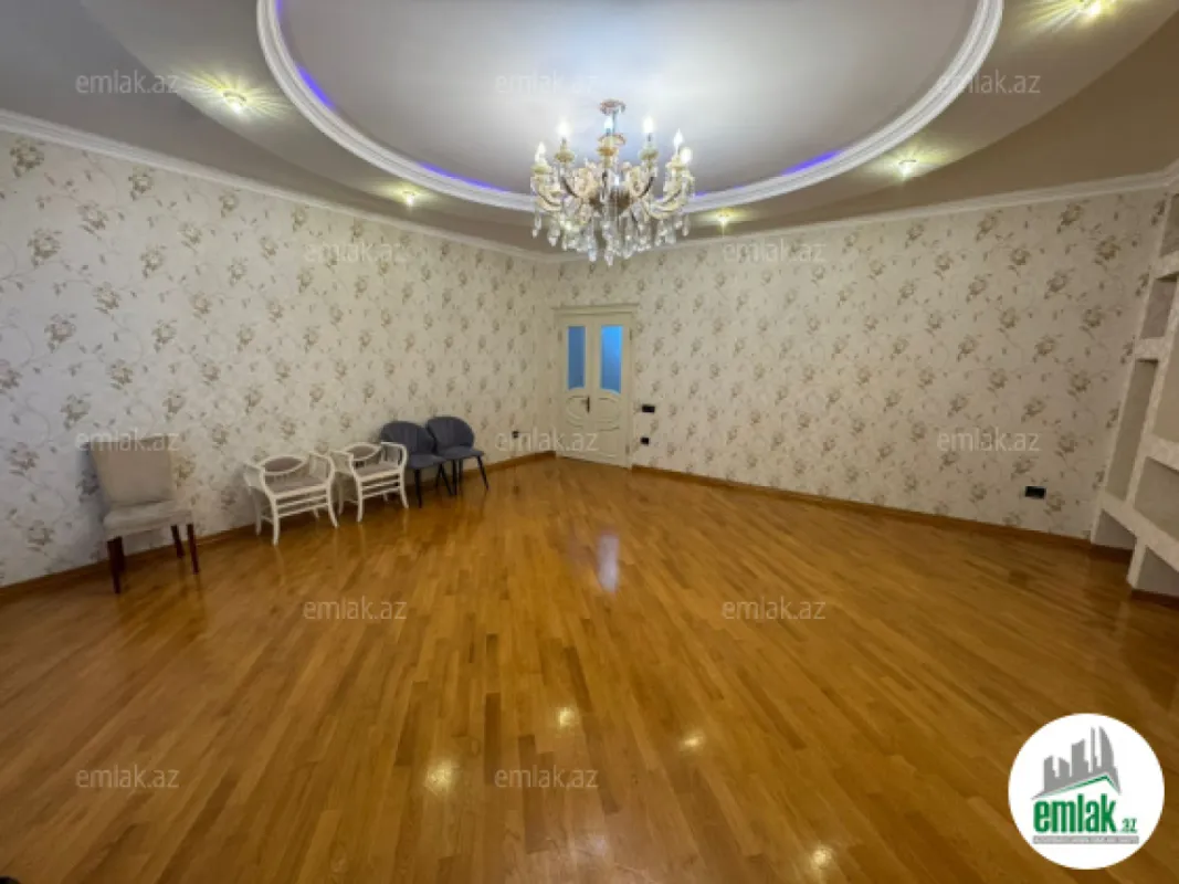 Satılır 3 otaqlı yeni tikili 150 m²