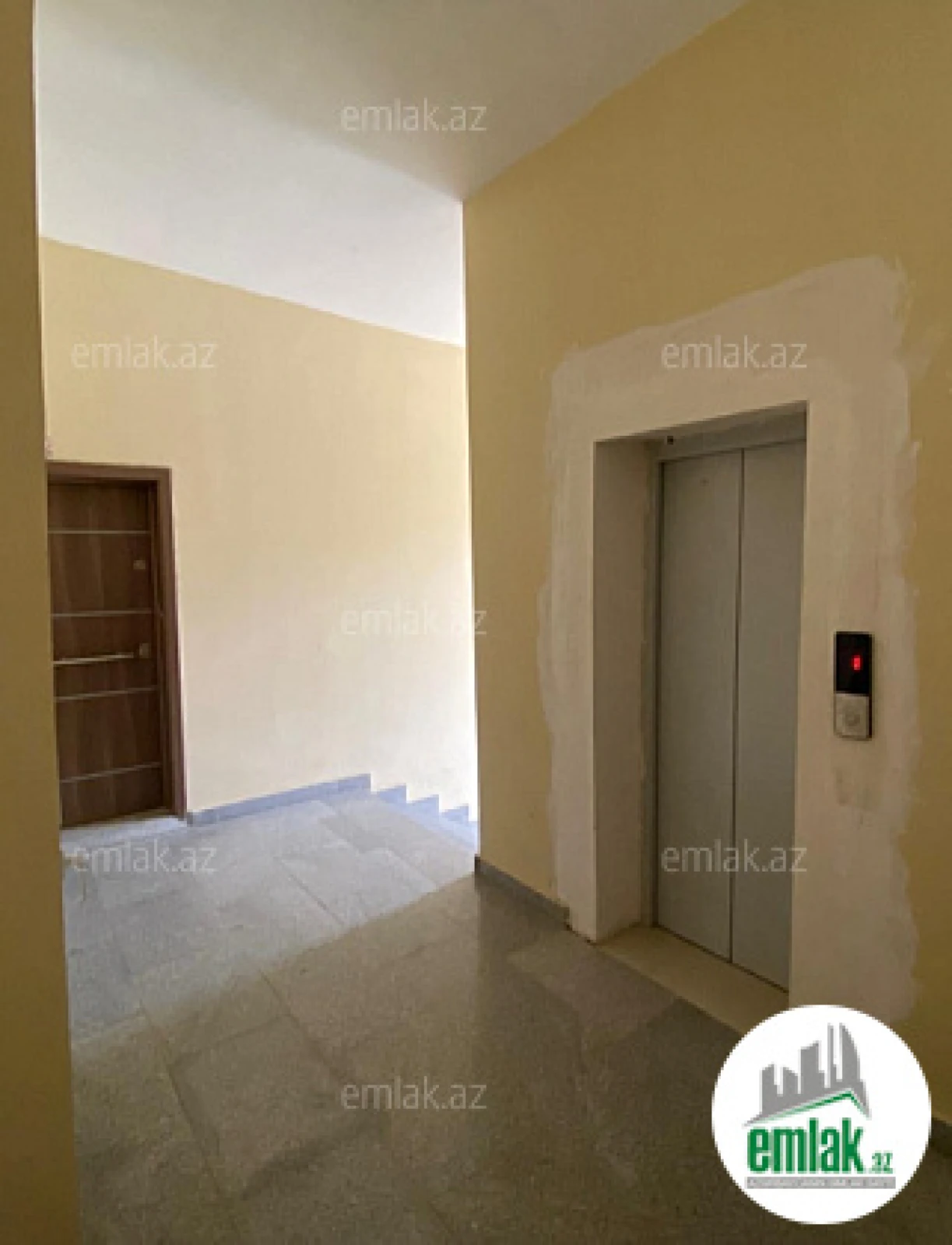 Satılır 2 otaqlı yeni tikili 70 m²