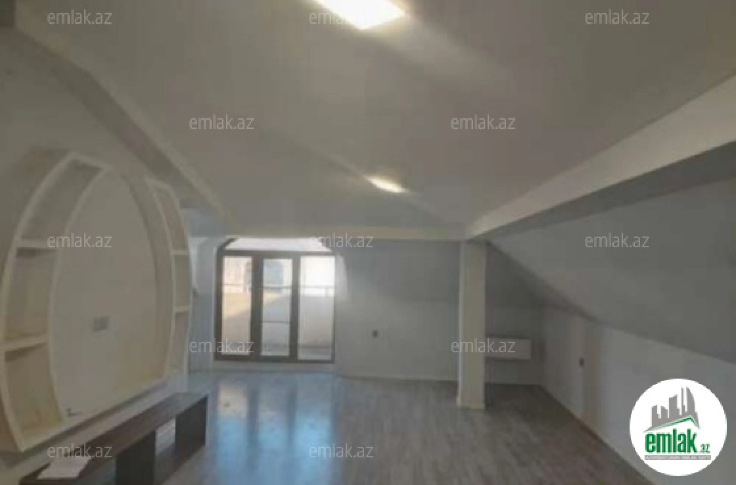 Satılır 2 otaqlı yeni tikili 70 m²