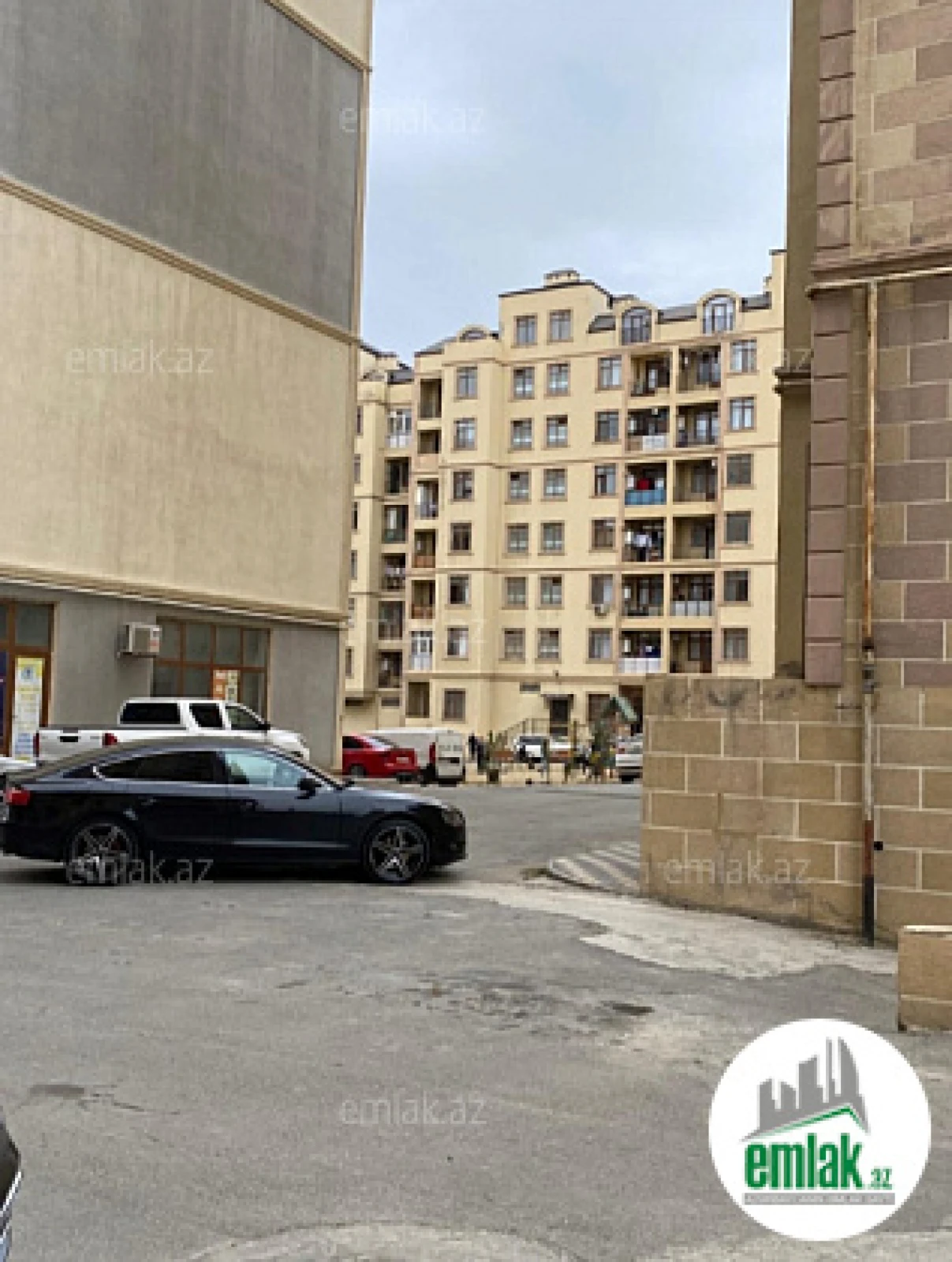 Satılır 2 otaqlı yeni tikili 70 m²