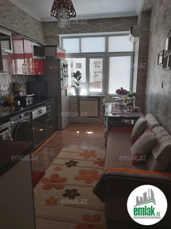 Satılır 3 otaqlı yeni tikili 115 m²