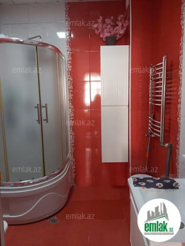 Satılır 3 otaqlı yeni tikili 115 m²