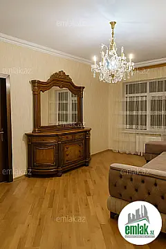 Satılır 5 otaqlı köhnə tikili 120 m² — Bakı 5 otaq 120.00 m²