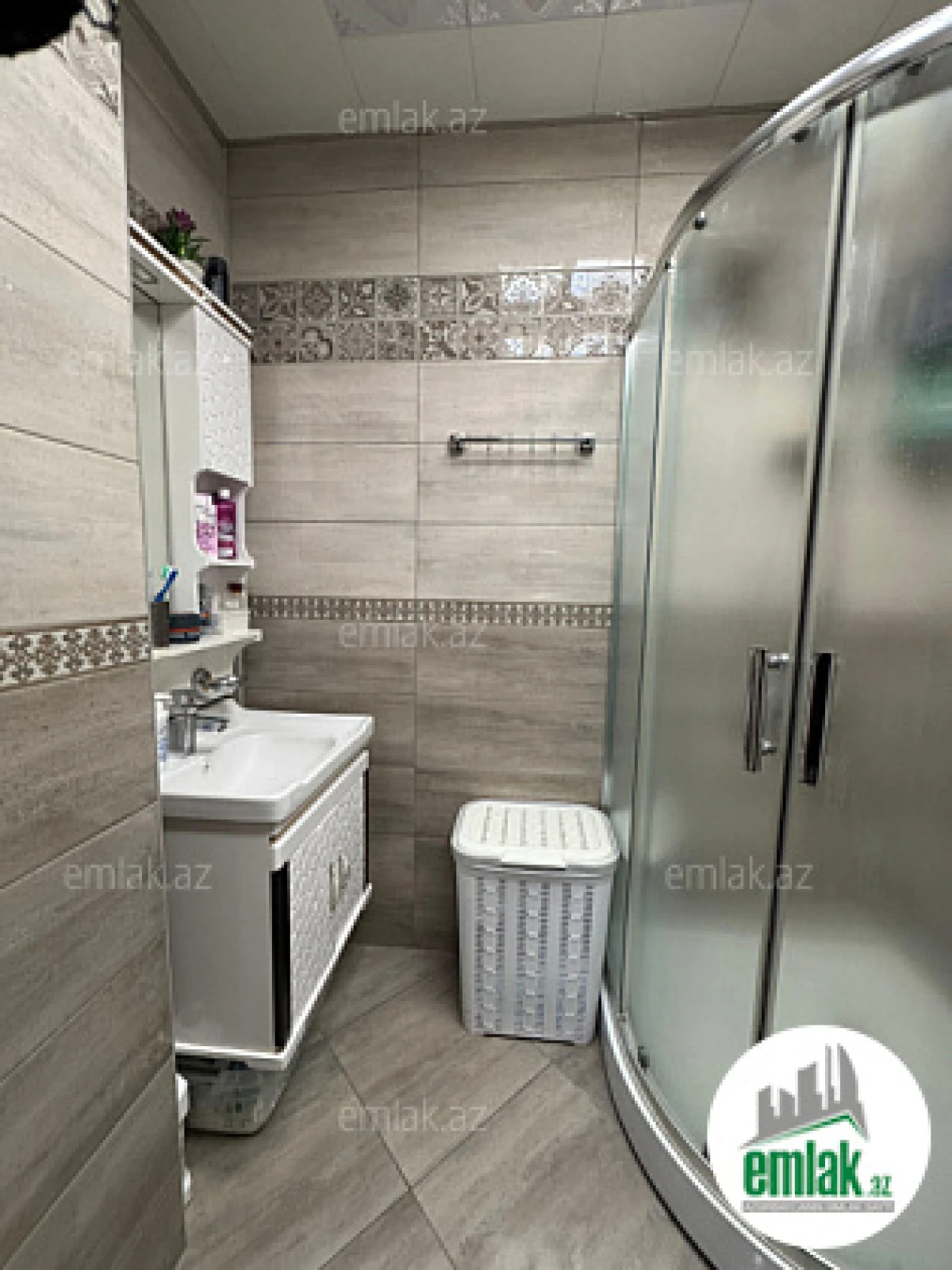 Satılır 3 otaqlı yeni tikili 78 m²