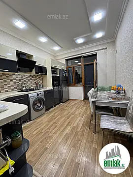 Satılır 3 otaqlı yeni tikili 78 m²