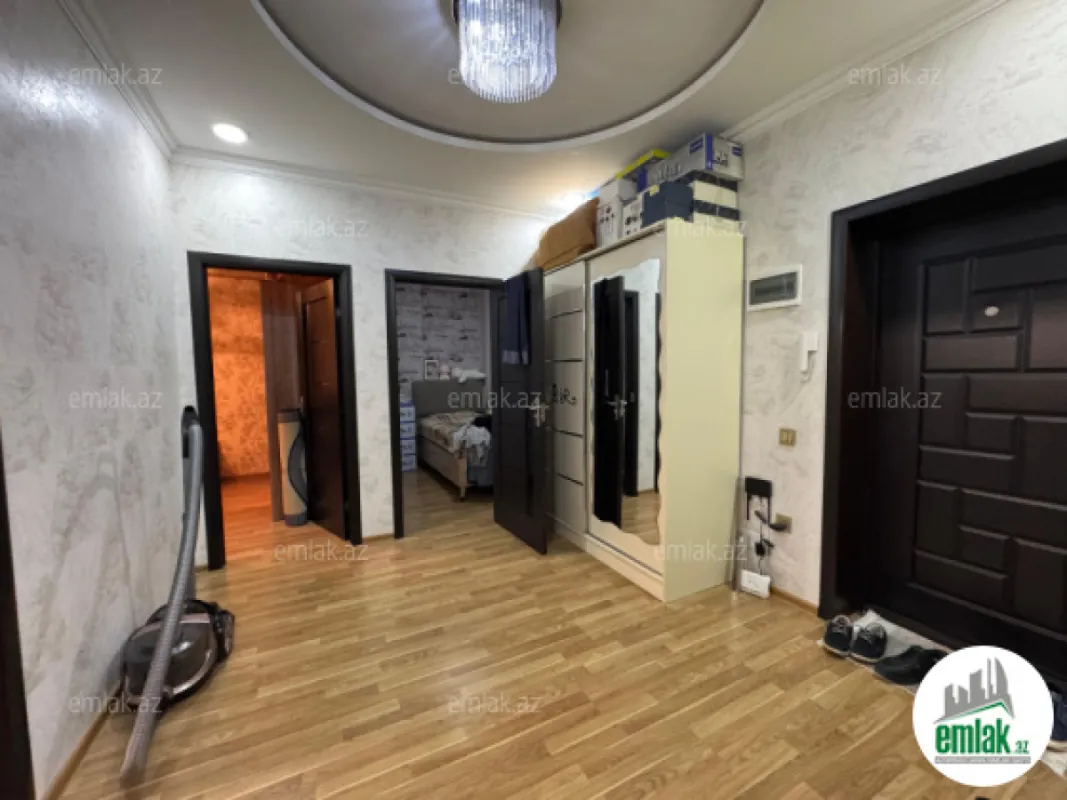 Satılır 3 otaqlı yeni tikili 78 m²