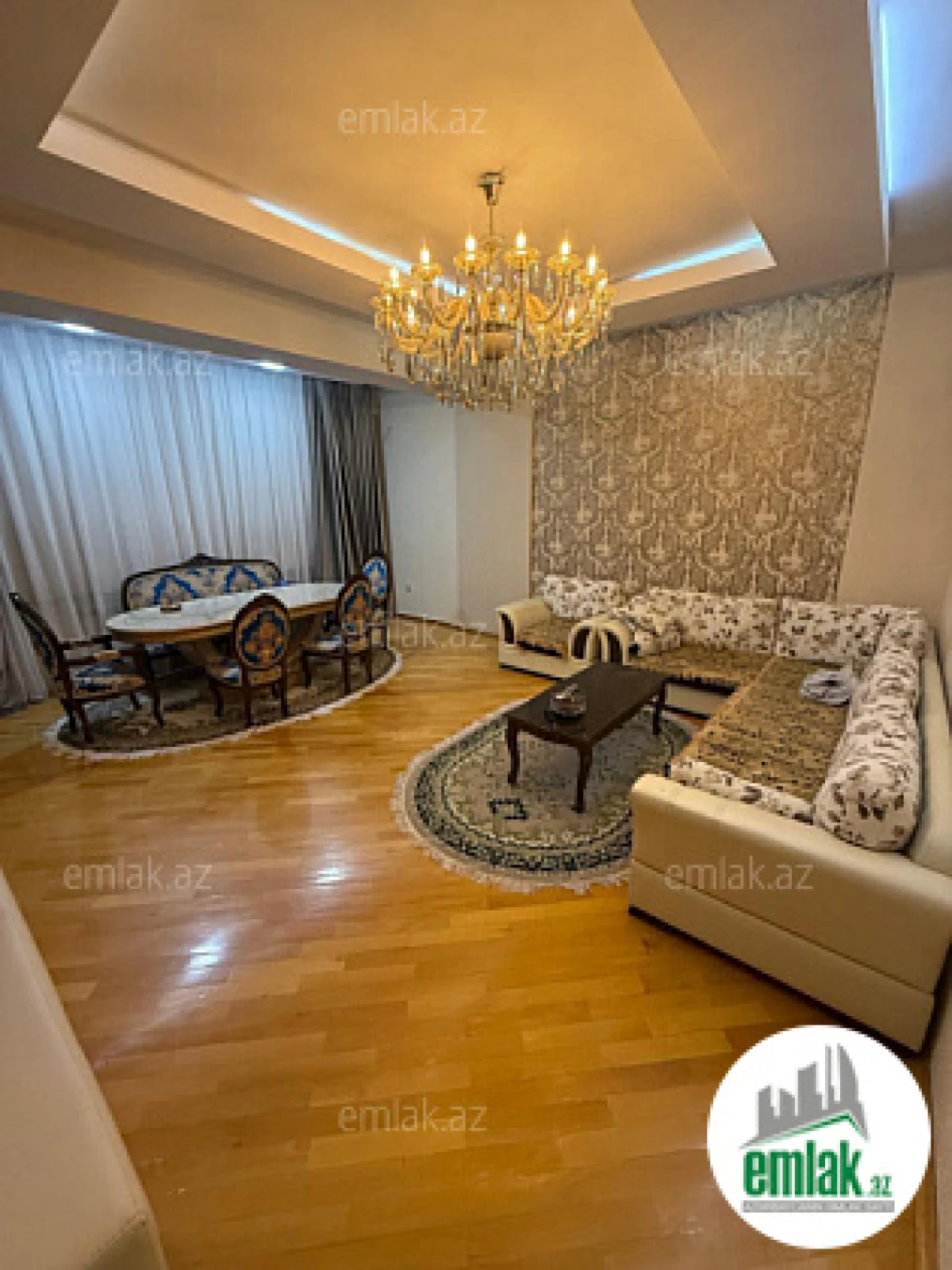 Satılır 2 otaqlı yeni tikili 135 m²