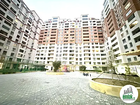 Satılır 3 otaqlı yeni tikili 130 m² — Bakı 3 otaq 130.00 m²