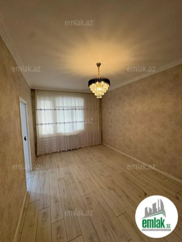 Satılır 3 otaqlı köhnə tikili 75 m²