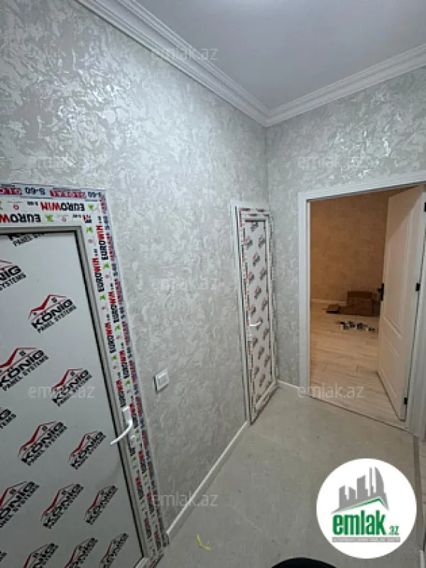 Satılır 3 otaqlı köhnə tikili 75 m²