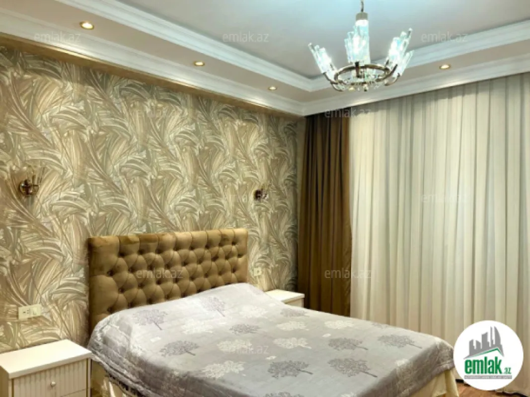 Satılır 3 otaqlı yeni tikili 120 m²