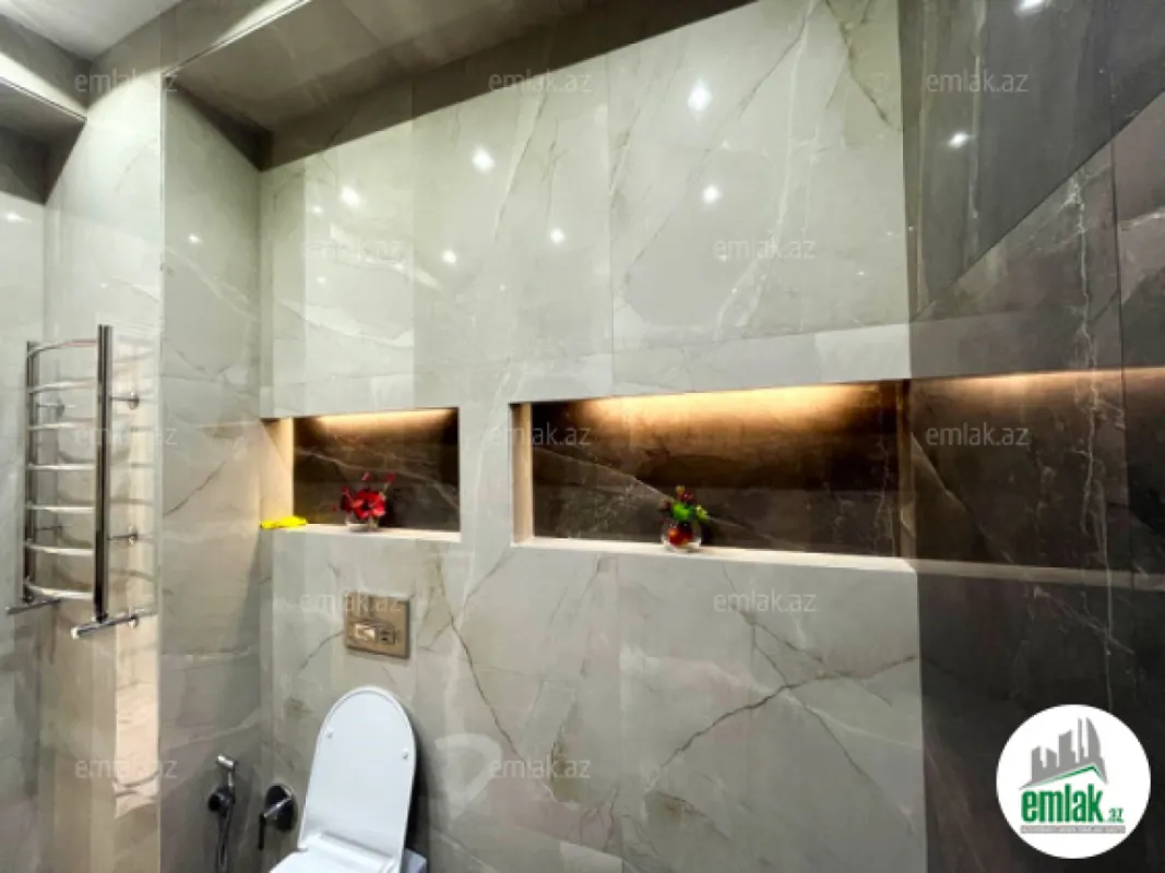 Satılır 3 otaqlı yeni tikili 120 m²