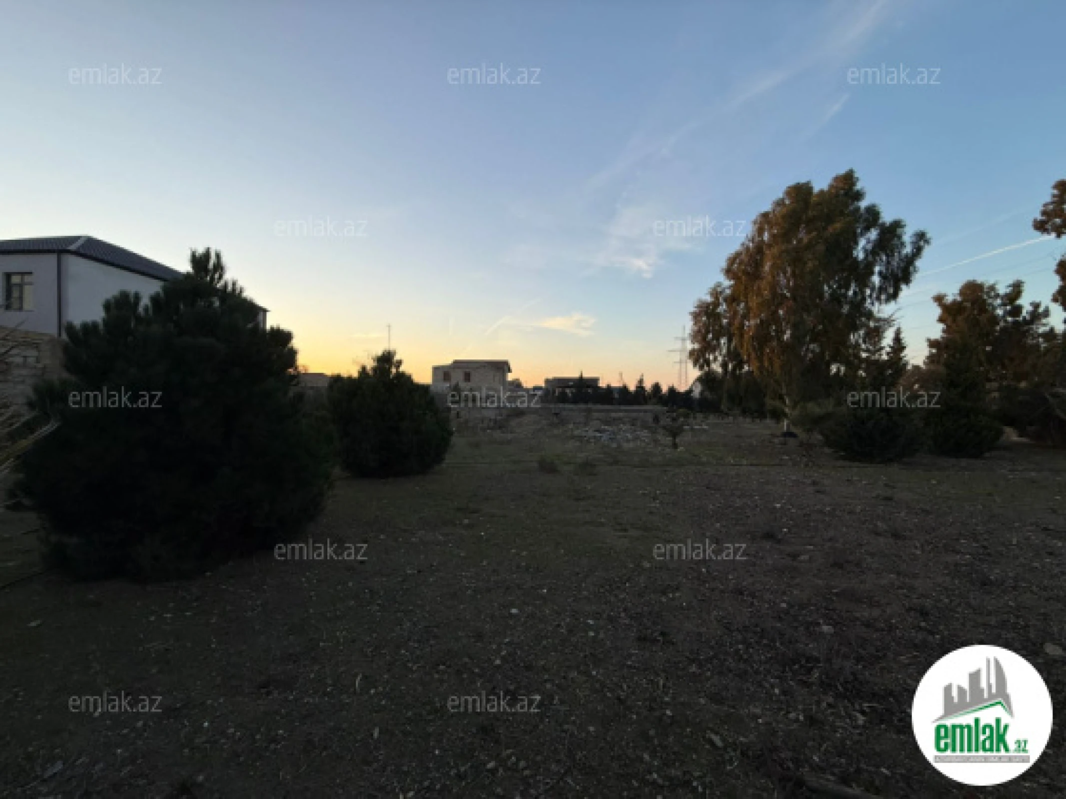 Satılır torpaq sahəsi 12 m²