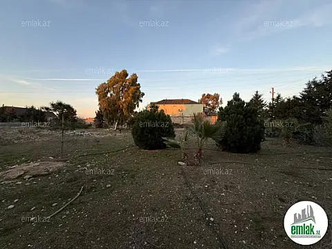 Satılır torpaq sahəsi 12 m²