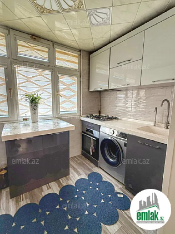 Satılır 2 otaqlı köhnə tikili 40 m²