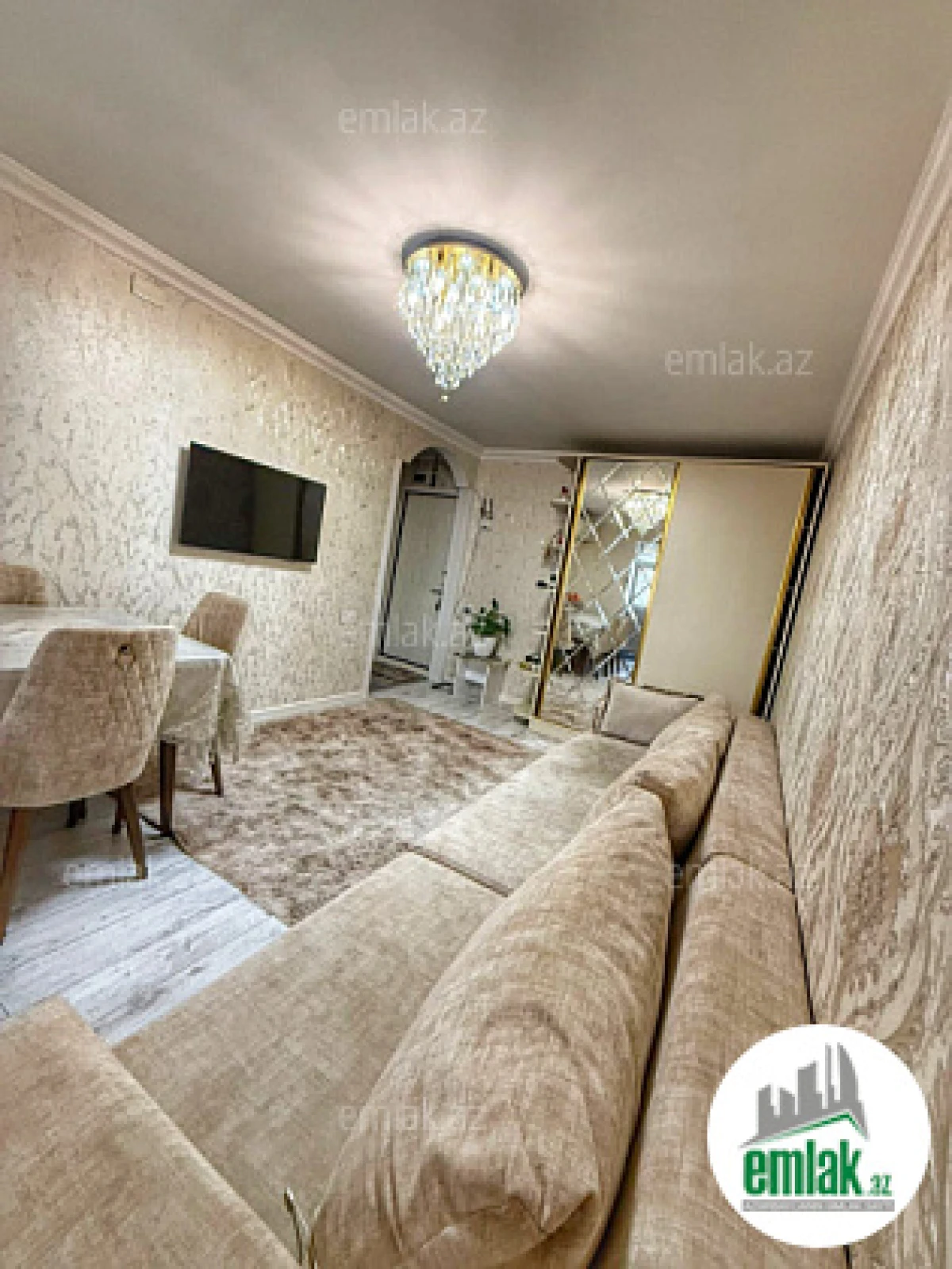 Satılır 2 otaqlı köhnə tikili 40 m²