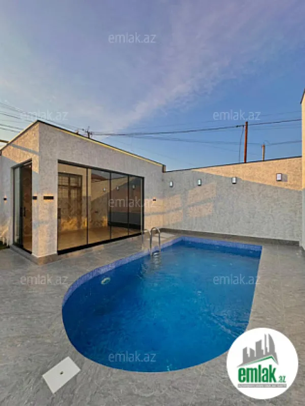 Satılır 4 otaqlı mənzil 150 m²