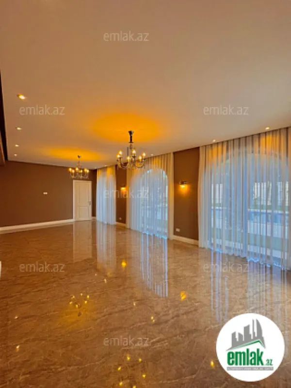 Satılır 6 otaqlı mənzil 350 m²