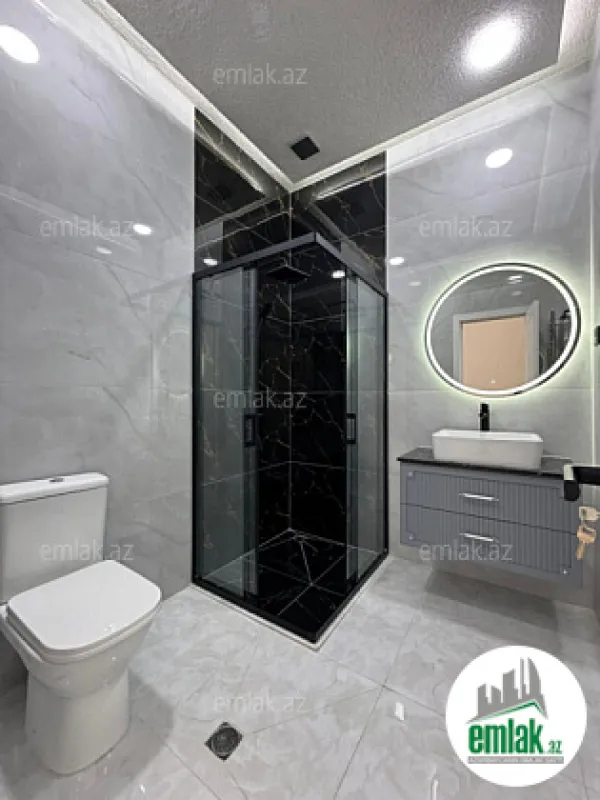Satılır 4 otaqlı mənzil 150 m²