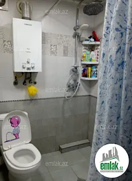 Satılır 3 otaqlı köhnə tikili 75 m²