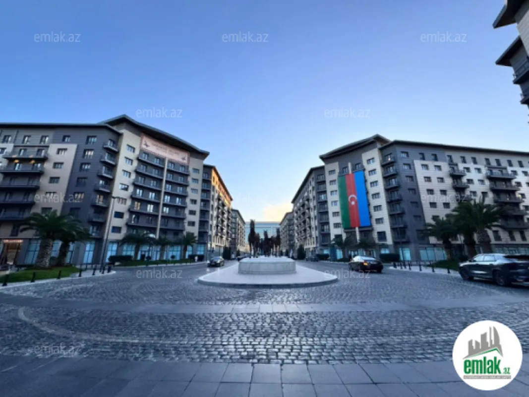 Satılır 4 otaqlı yeni tikili 190 m²