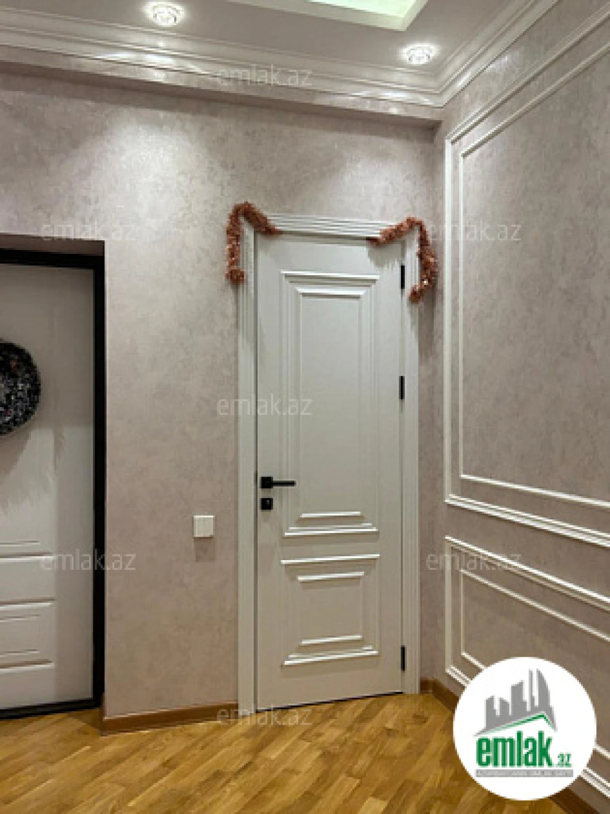 Satılır 3 otaqlı yeni tikili 110 m²