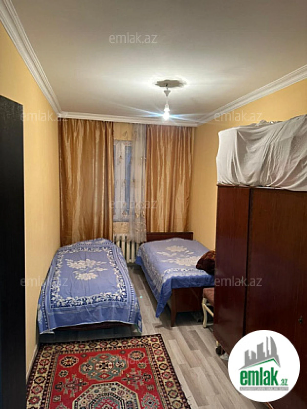 Satılır 3 otaqlı köhnə tikili 70 m²