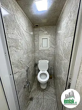 Satılır 3 otaqlı köhnə tikili 70 m²