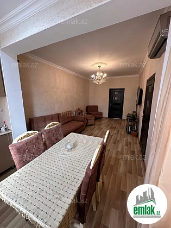 Satılır 3 otaqlı köhnə tikili 70 m²