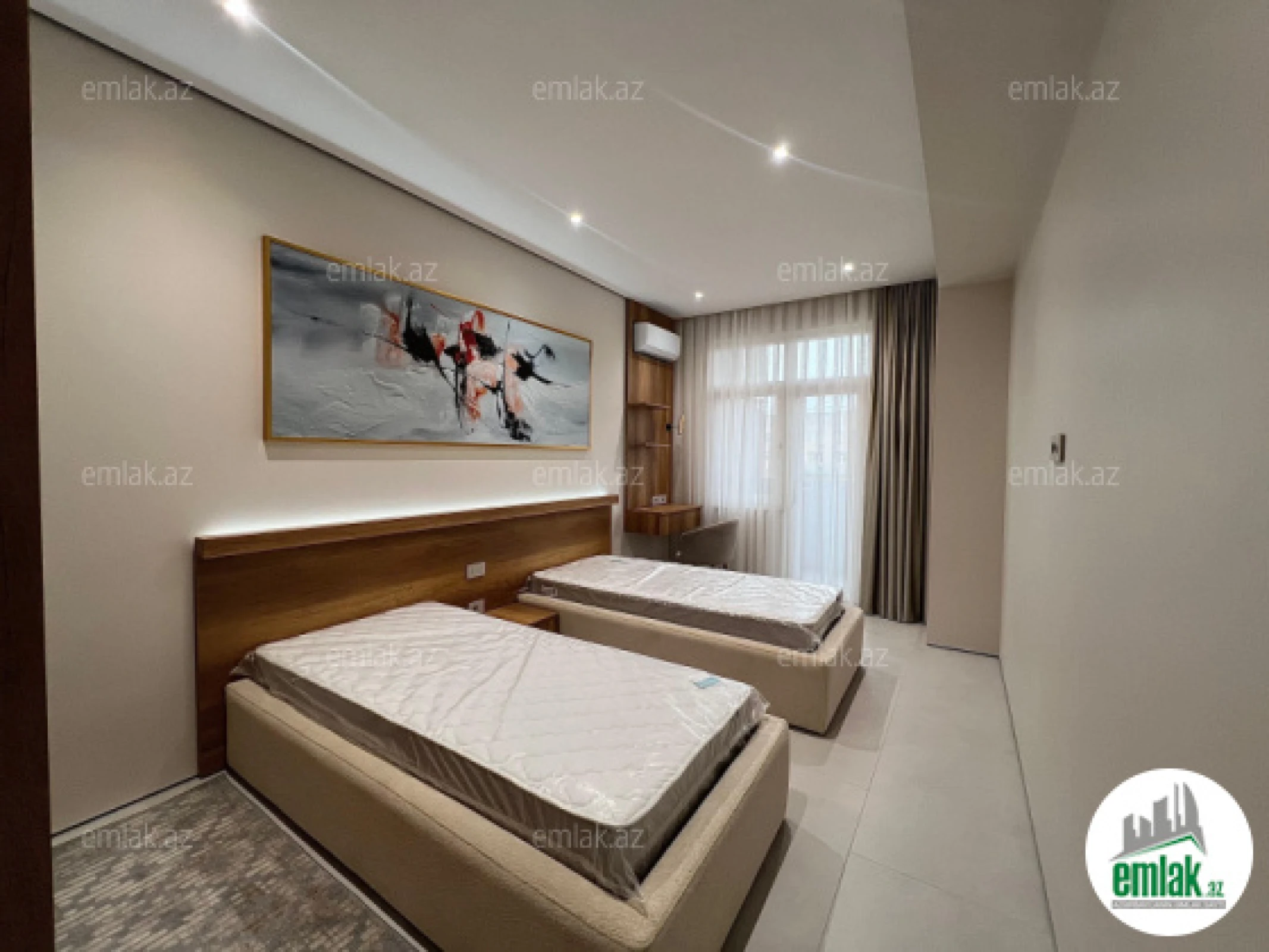 Satılır 3 otaqlı yeni tikili 110 m²